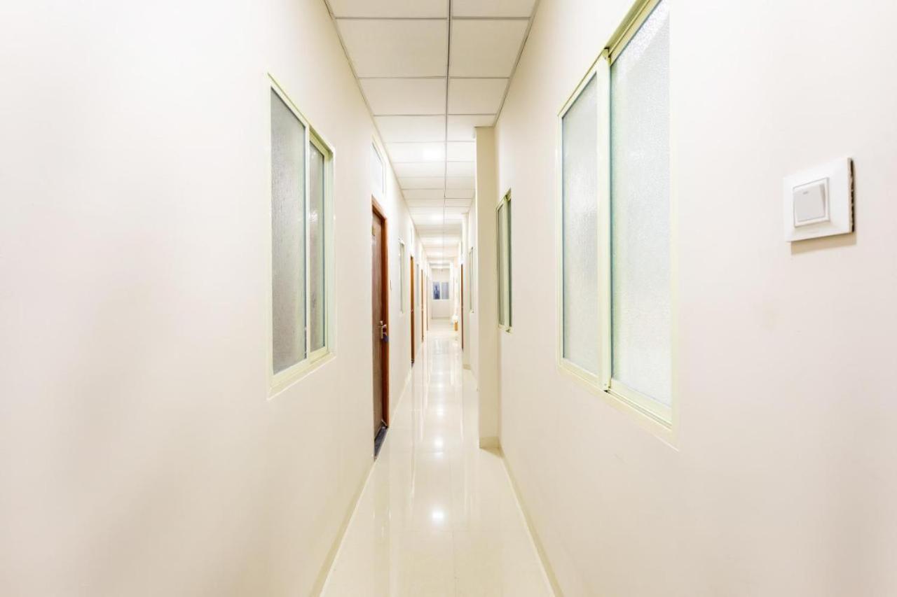 Jagtara Residency Hotell Indore Exteriör bild